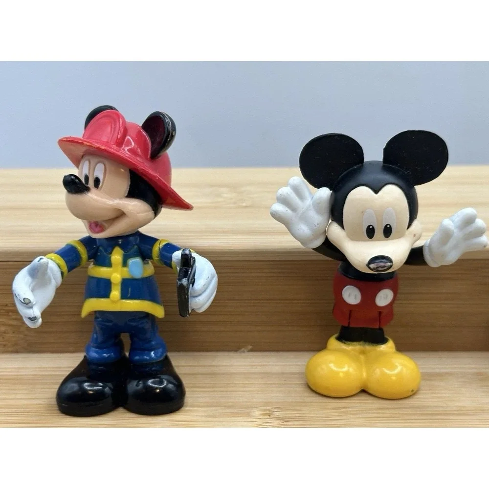 Disney Mini Figure‎ bundle Mickey Mouse, Minnie. Pluto